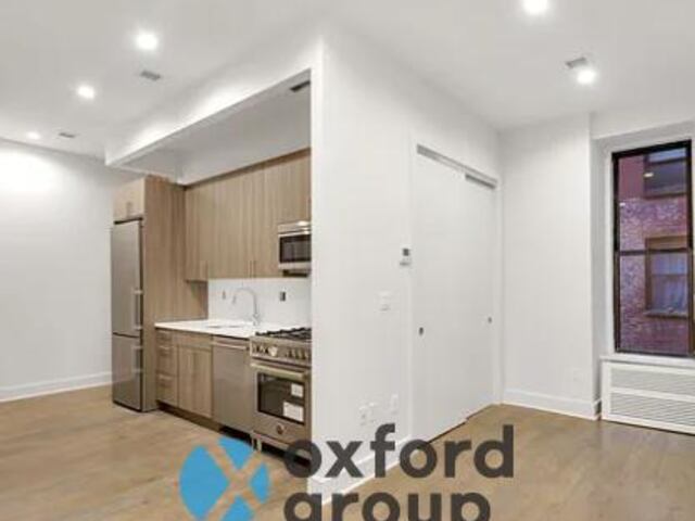 2-Bedroom at 121 Madison Avenue