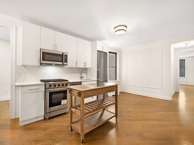 3-Bedroom at 226 East 70th Street