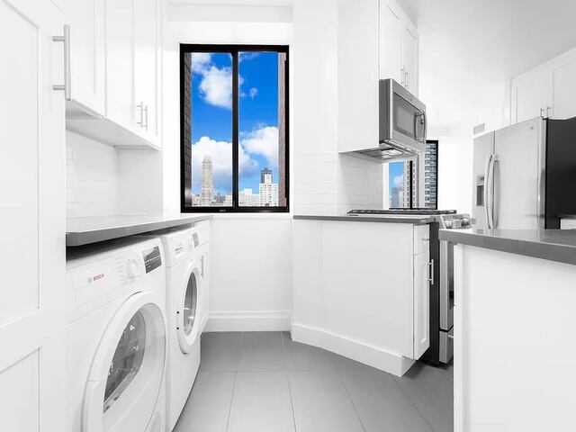 2-Bedroom at Le Triomphe