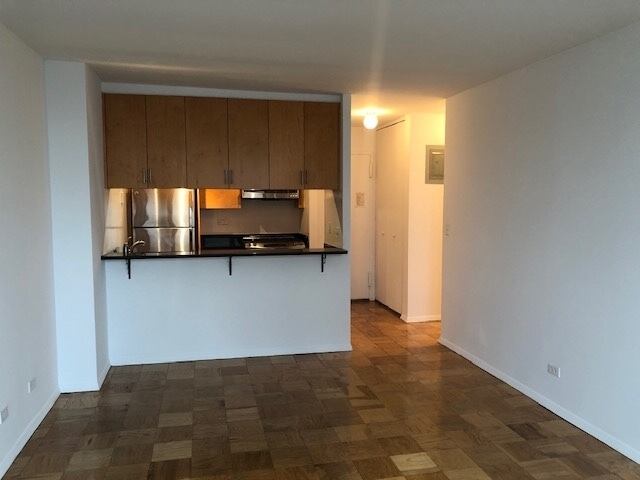 1-Bedroom at Wellesley