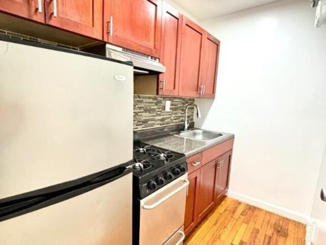 2-Bedroom at 332 East 95th Street