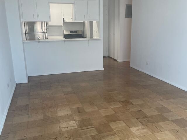 1-Bedroom at Wellesley