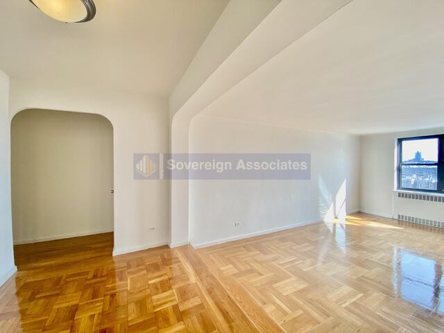 3-Bedroom at 700 Fort Washington Avenue