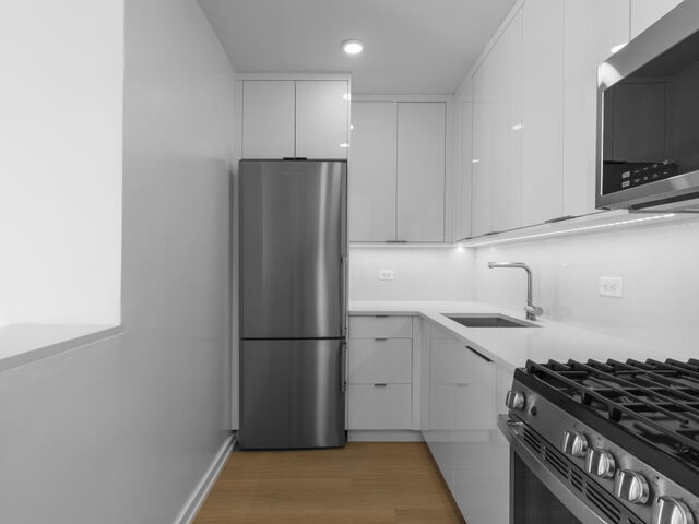 2-Bedroom at South Park Tower