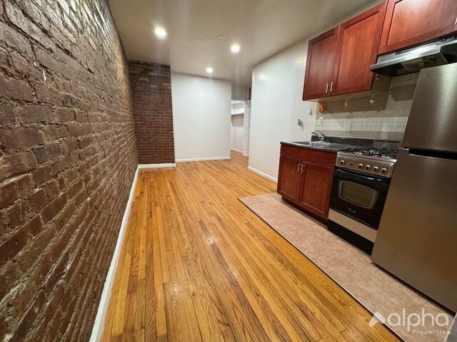 2-Bedroom at 332 East 95th Street
