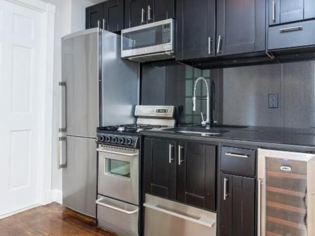 4-Bedroom at 343 East 8th Street