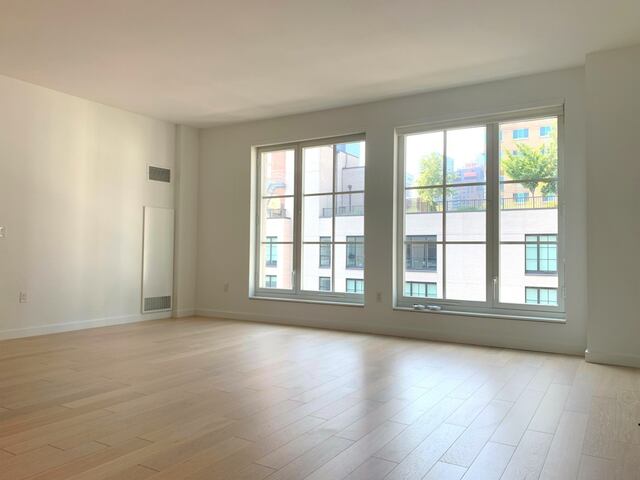 2-Bedroom at 535W43