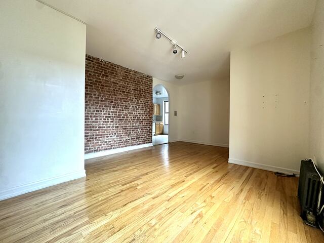 3-Bedroom at 112 Haven Avenue