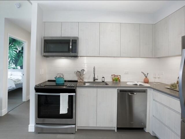 1-Bedroom at Watermark LIC