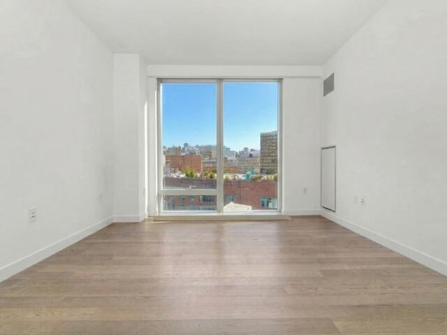 1-Bedroom at One Manhattan Square