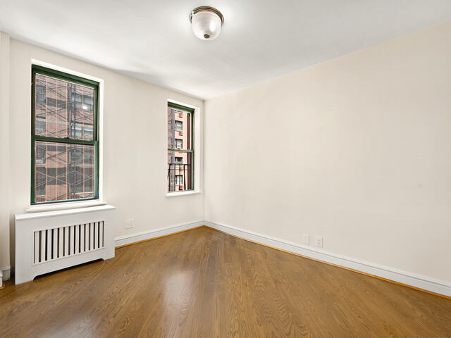 3-Bedroom at 226 East 70th Street