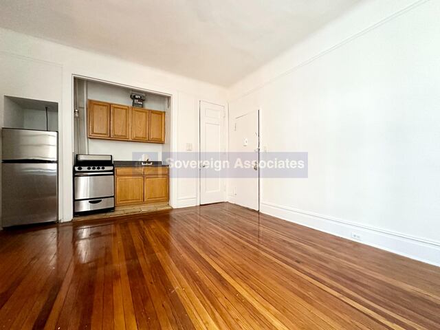1-Bedroom at 45 Tiemann Place