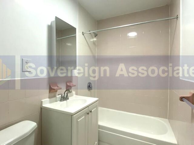 1-Bedroom at 49 Cooper Street