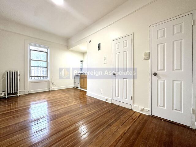 Studio at 936 West End Avenue
