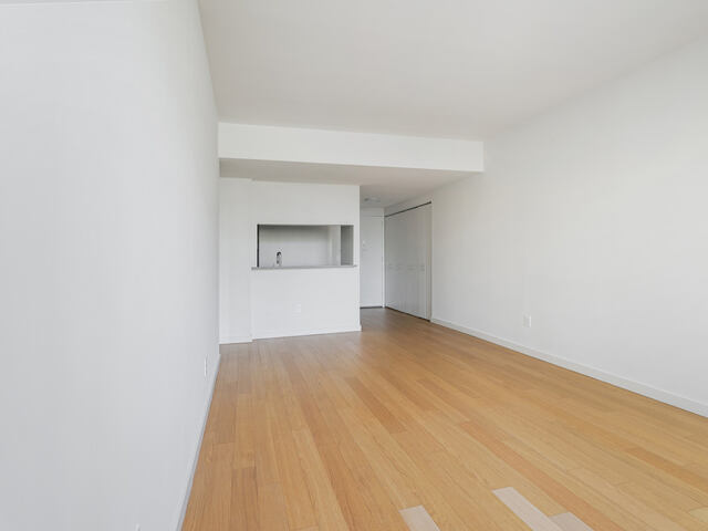 1-Bedroom at 1 Columbus Place