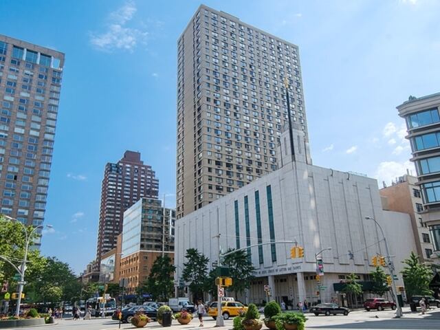 1-Bedroom at Two Lincoln Square