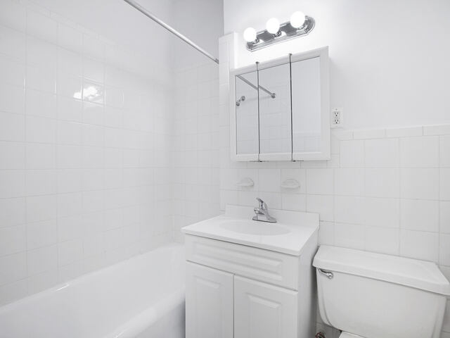 1-Bedroom at South Pierre (aka 160 West 71st)