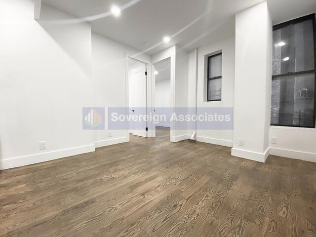 2-Bedroom at 3620 Broadway