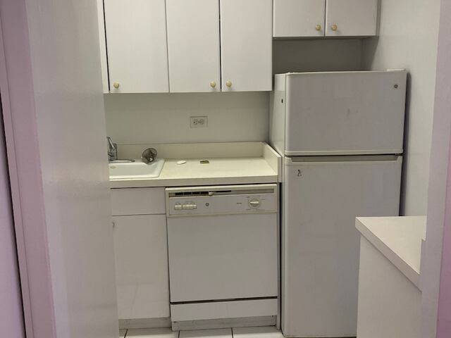 Studio at Ambassador East