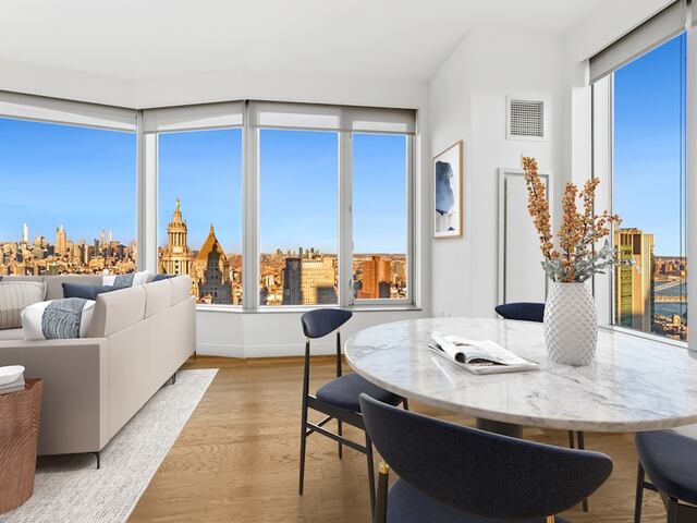 2-Bedroom at New York by Gehry