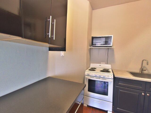 1-Bedroom at 171 East 102nd Street