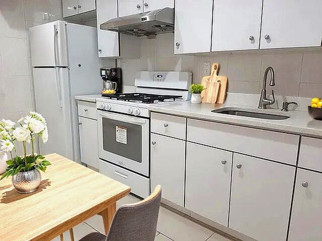 1-Bedroom at 87 Clinton Street