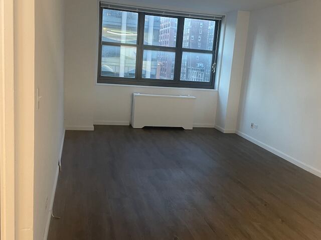 1-Bedroom at Wellesley