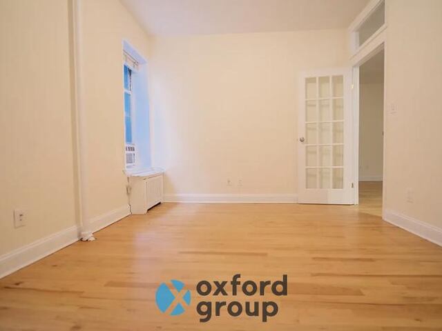 2-Bedroom at 373 Henry Street