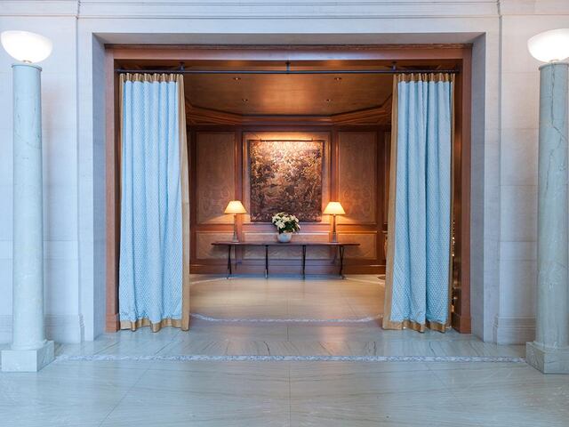 1-Bedroom at Barclay Tower