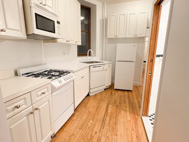 1-Bedroom at 525 Hudson Street