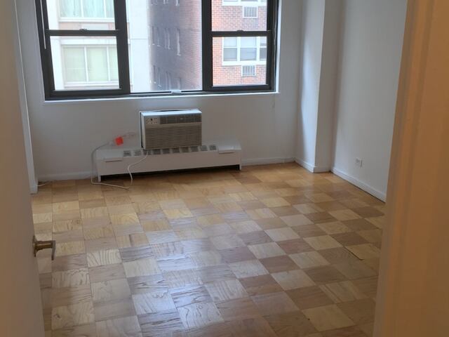 1-Bedroom at Ambassador East