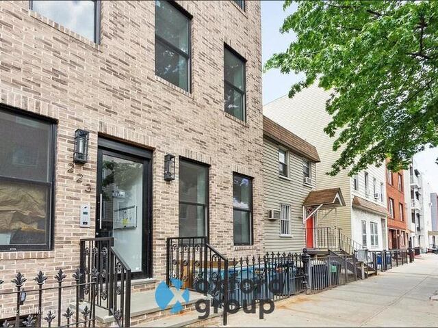 2-Bedroom at 223 Devoe Street