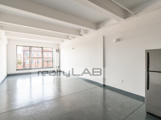 Studio at 1236 Atlantic Avenue