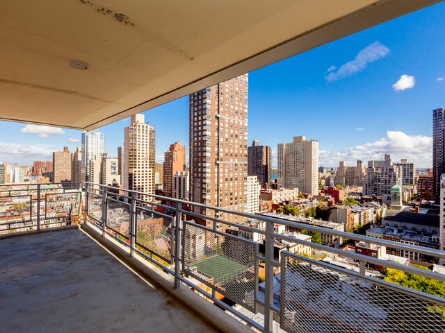 2-Bedroom at Yorkshire Towers