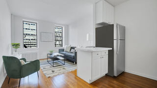 1-Bedroom at 426 West 49th Street (Manhattan)