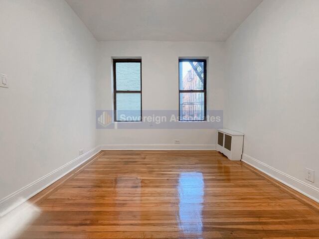 1-Bedroom at 106 Fort Washington Avenue
