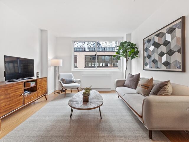1-Bedroom at Two Lincoln Square