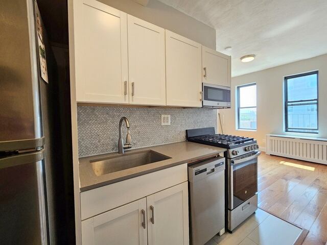 Studio at 515 West 168th Street