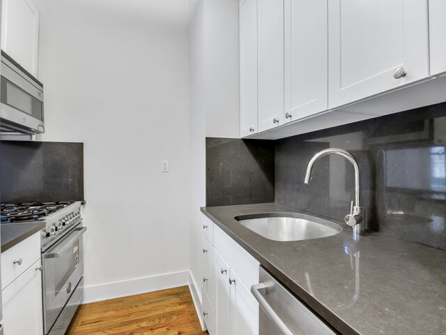3-Bedroom at 121 Madison Avenue