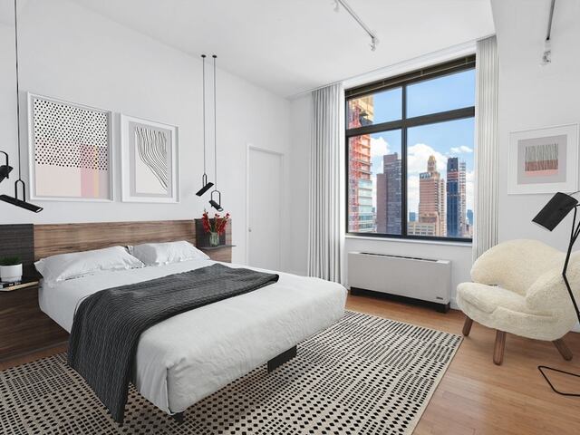 2-Bedroom at 800 Sixth Avenue