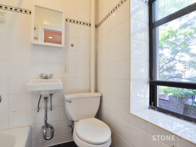 1-Bedroom at 515 West 122nd Street