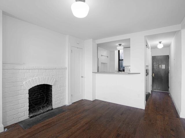 2-Bedroom at 7 Morton Street