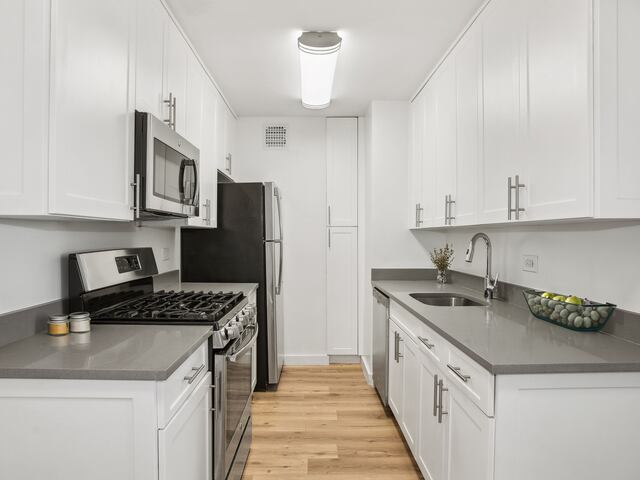 1-Bedroom at Gateway: 375 South End