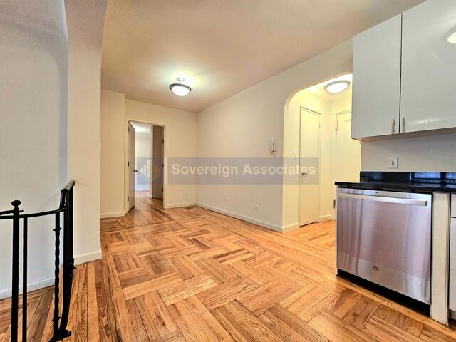 2-Bedroom at 700 Fort Washington Avenue
