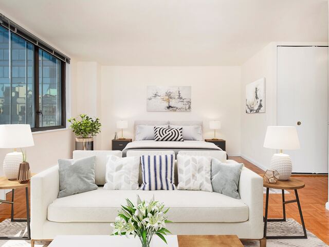Studio at Carnegie Mews