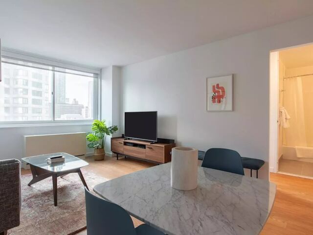 1-Bedroom at Two Lincoln Square