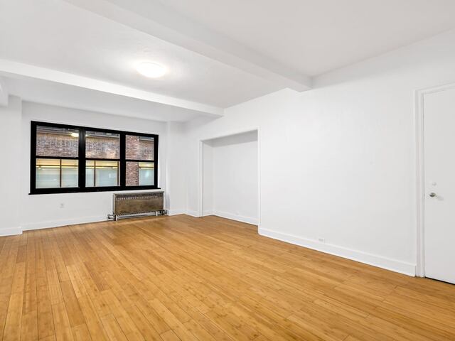 Studio at The Beaux Arts: 307 East 44th