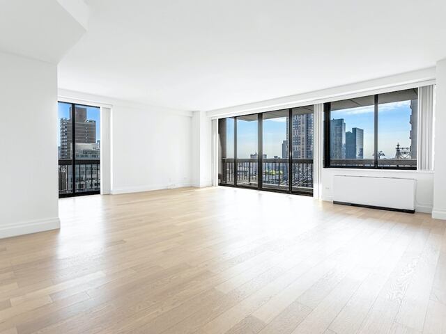 2-Bedroom at Le Triomphe