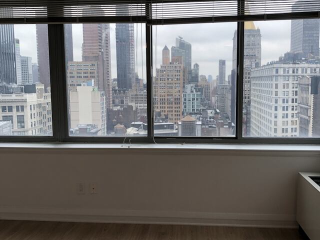 Studio at 800 Sixth Avenue