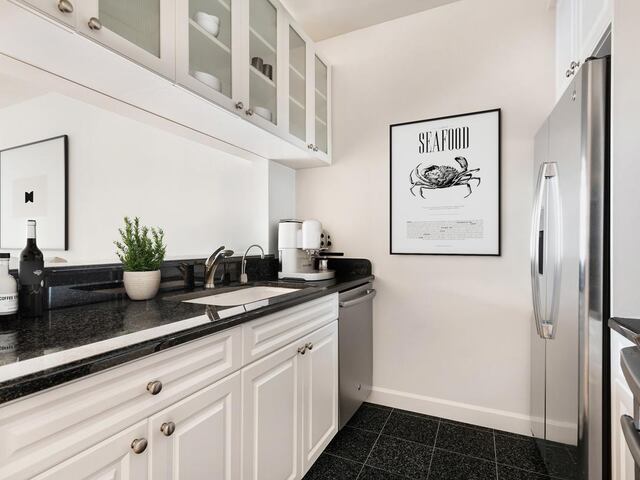 1-Bedroom at Liberty Plaza